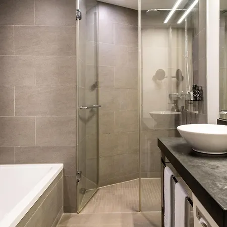 Innside By Melia מלון 4*